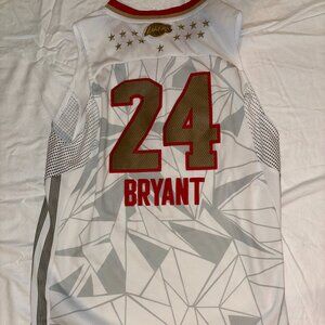2011 NBA All-Star Kobe Bryant West Jersey - Youth Large - Minimal Wear